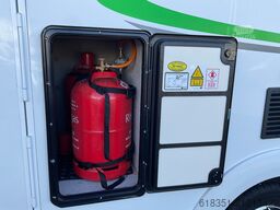 FORSTER T 699 EB, Automatik, Markise, Radio mit Navi