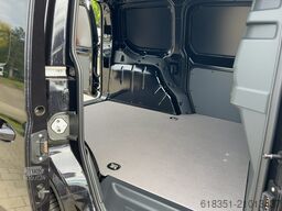 FORD Transit Connect L1 Kasten LKW Limited 110 kW