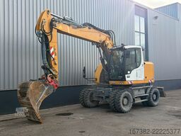 Liebherr A918 Compact Litronic