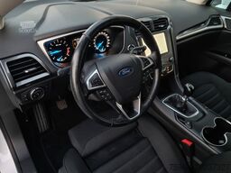 FORD Mondeo 2.0TDCi - SpSitze - AHK - CAM -