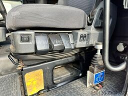 SCANIA R580 8x4/4 Retarder/ Hydraulik/ Lenk&Lift