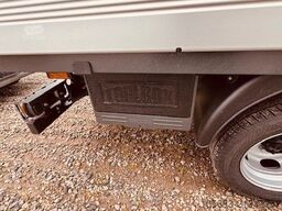 FUSO Canter 3 C 15 mit Pritsche