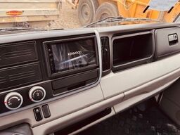 FUSO Canter 3 C 15 mit Pritsche