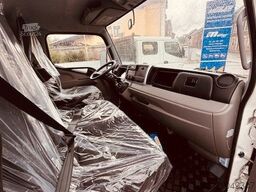 FUSO Canter 3 C 15 mit Pritsche