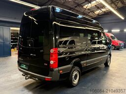 VOLKSWAGEN Crafter L2H2 9 Sitze Klima Tempomat STHZ AHK