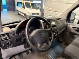 VOLKSWAGEN Crafter L2H2 9 Sitze Klima Tempomat STHZ AHK