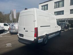 Mercedes-Benz Sprinter 317 CDI Kasten PRO Hochdach Standard