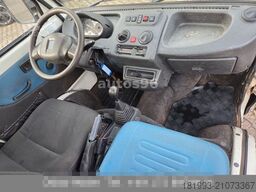 PIAGGIO Pfau Porter Kipper