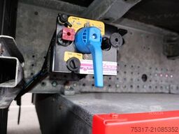 SCHMITZ CARGOBULL SCS 24 / LASI 12642 XL /2 x LIFTACHSE /ALUKESSEL