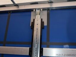 SCHMITZ CARGOBULL SCS 24 / LASI 12642 XL /2 x LIFTACHSE /ALUKESSEL