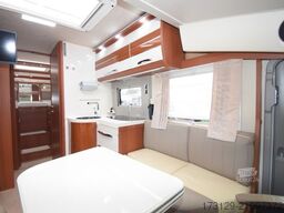 MOBILVETTA K-YACHT 86 AUTOMATIK 2SOLAR SAT+TV AHK KAM.