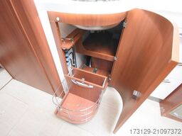 MOBILVETTA K-YACHT 86 AUTOMATIK 2SOLAR SAT+TV AHK KAM.