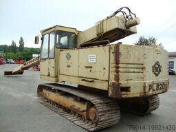 EWK PL820R Teleskopbagger