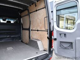 MERCEDES-BENZ Sprinter 319CDI V6 Kasten L1H2 Schwingsitz Autom