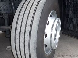 MERCEDES-BENZ 1827 L Actros Koffer 7,3m/LBW/Seitentür/AHK/Klim