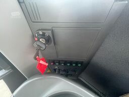 CLAAS Xerion 3800 Trac VC- Neuer Preis