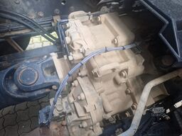 Mercedes-Benz Actros MP III 3544/8x4/4 Actros MP III 3544/8x4/4, 3 Pedale