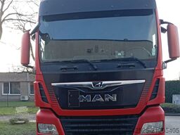 MAN 
