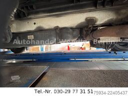 MERCEDES-BENZ Sprinter 516 CDI RTW Fahrtec mit Trage + Sessel