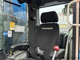 LIEBHERR A 918 Compact