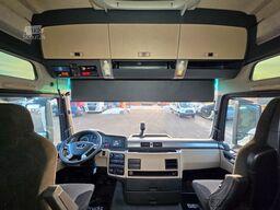 MAN TGX 18.460 4X2 LLS-U / Retarder / ADR AT