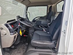 Nissan Cabstar 35.12 NT400 CTE B-Lift 150 Pro 6 Pieces!