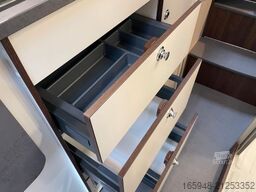 PÖSSL Summit 640 Prime | Autom. AHK, RFK, Solar