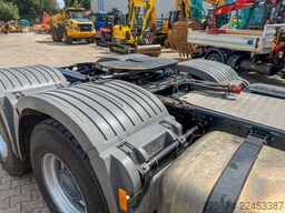 MERCEDES-BENZ Actros 3351 MP3 V8 Kipphydr.