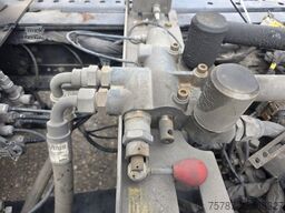 MAN 18.470 TGX XXL Unfall, Retarder, 2 Kreis Hydr.