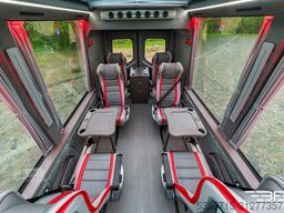 Mercedes-Benz Sprinter 519, SKYLITE GT 10+1