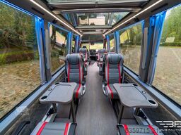 Mercedes-Benz Sprinter 519, SKYLITE GT 10+1