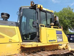 KOMATSU D65EX-15