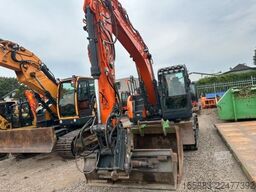 DOOSAN DX 140 LCR-5 Kettenbagger / AC / Oilquick OQ70/5