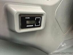 DOOSAN DX 140 LCR-5 Kettenbagger / AC / Oilquick OQ70/5