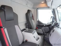 Renault D210 12T / Bitemperature Refrigerator