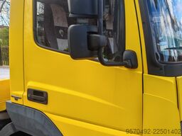 Mercedes-Benz Atego 818