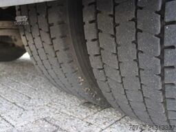 Scania G 440 + 6x2 + carrier + euro 5 + lift