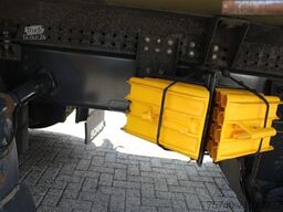 Scania G 440 + 6x2 + carrier + euro 5 + lift