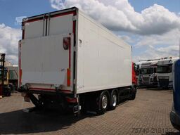 Scania G 440 + 6x2 + carrier + euro 5 + lift