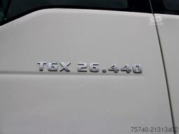 MAN TGX 26.440 + EURO 5 + Right Hand Drive