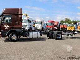 DAF CF 65 220 + lift + euro 5