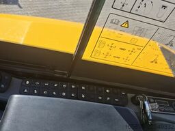 JCB Hydradig JS 110W