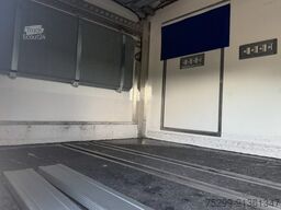 Mercedes-Benz 516 CDI Kühlkoffer/HB / Swiss-Vehicle