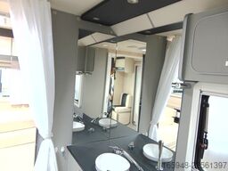 ACROSS 689 CDH Rollstuhllift -barrierefrei AUTOMATIK