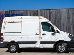 MERCEDES-BENZ Sprinter 211 CDi L1H2 diebstahlschaden!