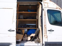 MERCEDES-BENZ Sprinter 211 CDi L1H2 diebstahlschaden!