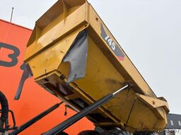 Caterpillar 745 6x6 FIRST REG 11.2020 / AC / BOX L=5762 mm