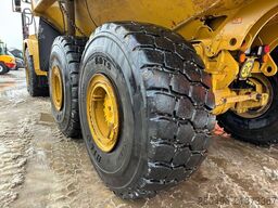 Caterpillar 745 6x6 FIRST REG 11.2020 / AC / BOX L=5762 mm