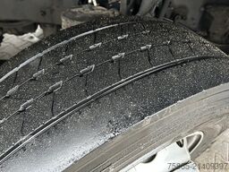 Volvo FM 370 Globetrotter / 960 dkm / 2 Tanks / Full ...