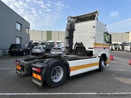 Volvo FM 370 Globetrotter / 839 dkm / 2 Tanks / Full ...